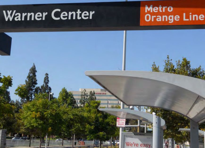 farmers-plaza-watner-center-metro